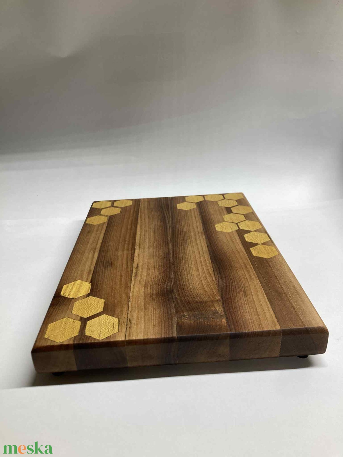 Vágódeszka méhsejt mintával - otthon & életmód - konyhafelszerelés, tálalás - sütés, főzés - vágódeszka - Meska.hu