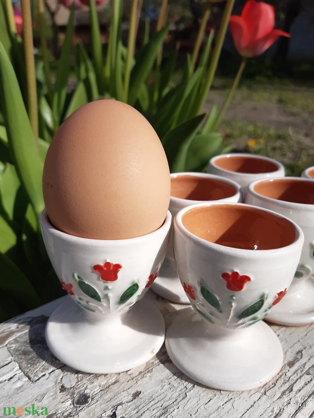Tulipános tojástartó  - otthon & életmód - konyhafelszerelés, tálalás - tálalás - zsúrkocsi, tálalóasztal - Meska.hu