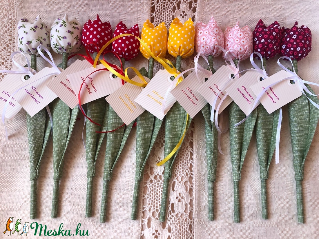 Tulipán Nőnapi ajándékkísérővel /szett: 10 szál/ - otthon & életmód - dekoráció - Meska.hu Tulipán Nőnapi ajándékkísérővel /szett: 10 szál/ - otthon & életmód - dekoráció - Meska.hu