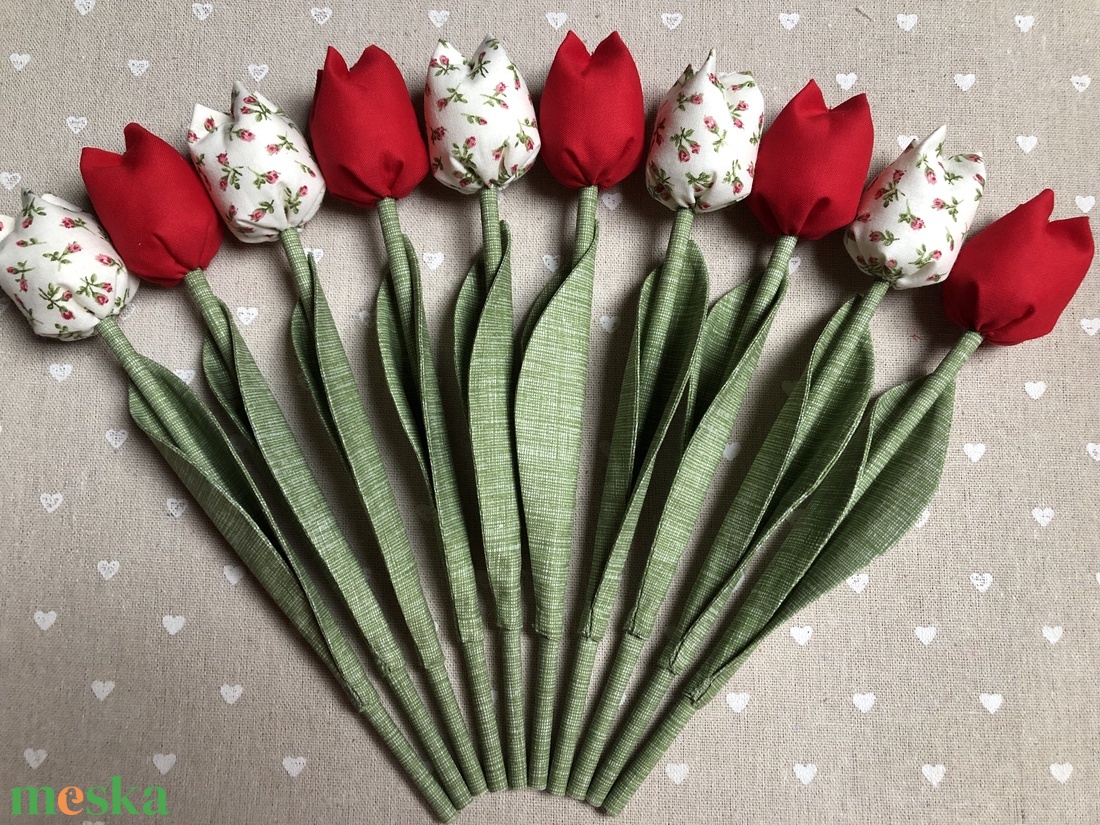 Textil tulipán /szett: 10 szál/ ingyen ajándékkísérővel - otthon & lakás - dekoráció - Meska.hu
