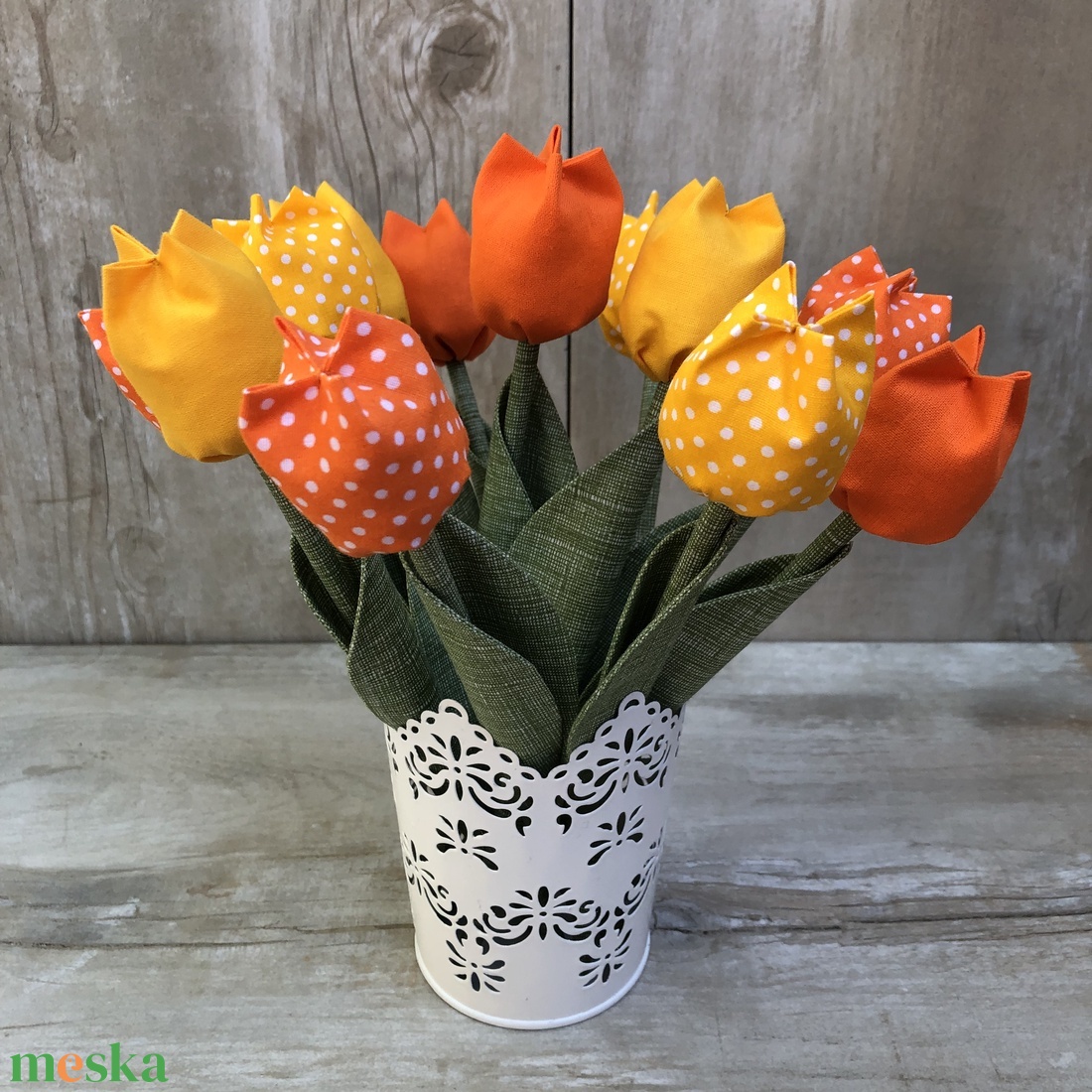 Textil tulipán kaspóban /szett: 12 db/ ingyen ajándékkísérővel - otthon & életmód - dekoráció - virágdísz és tartó - csokor & virágdísz - Meska.hu Textil tulipán kaspóban /szett: 12 db/ ingyen ajándékkísérővel - otthon & életmód - dekoráció - virágdísz és tartó - csokor & virágdísz - Meska.hu