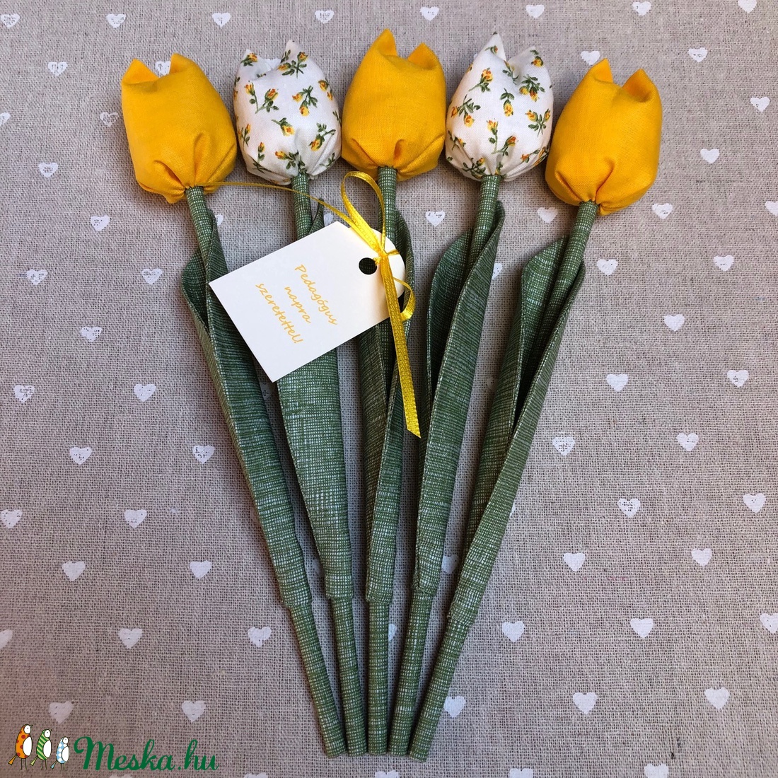 Pedagógus napi tulipán csokor /szett: 5 szál/ ingyen ajándékkártyával - otthon & lakás - dekoráció - Meska.hu