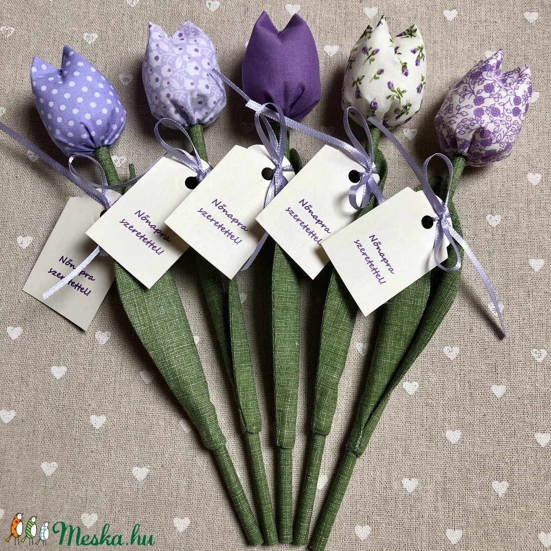Nőnapi textil tulipánok / szett: 5 db/ ingyen ajándékkísérővel - otthon & lakás - dekoráció - Meska.hu