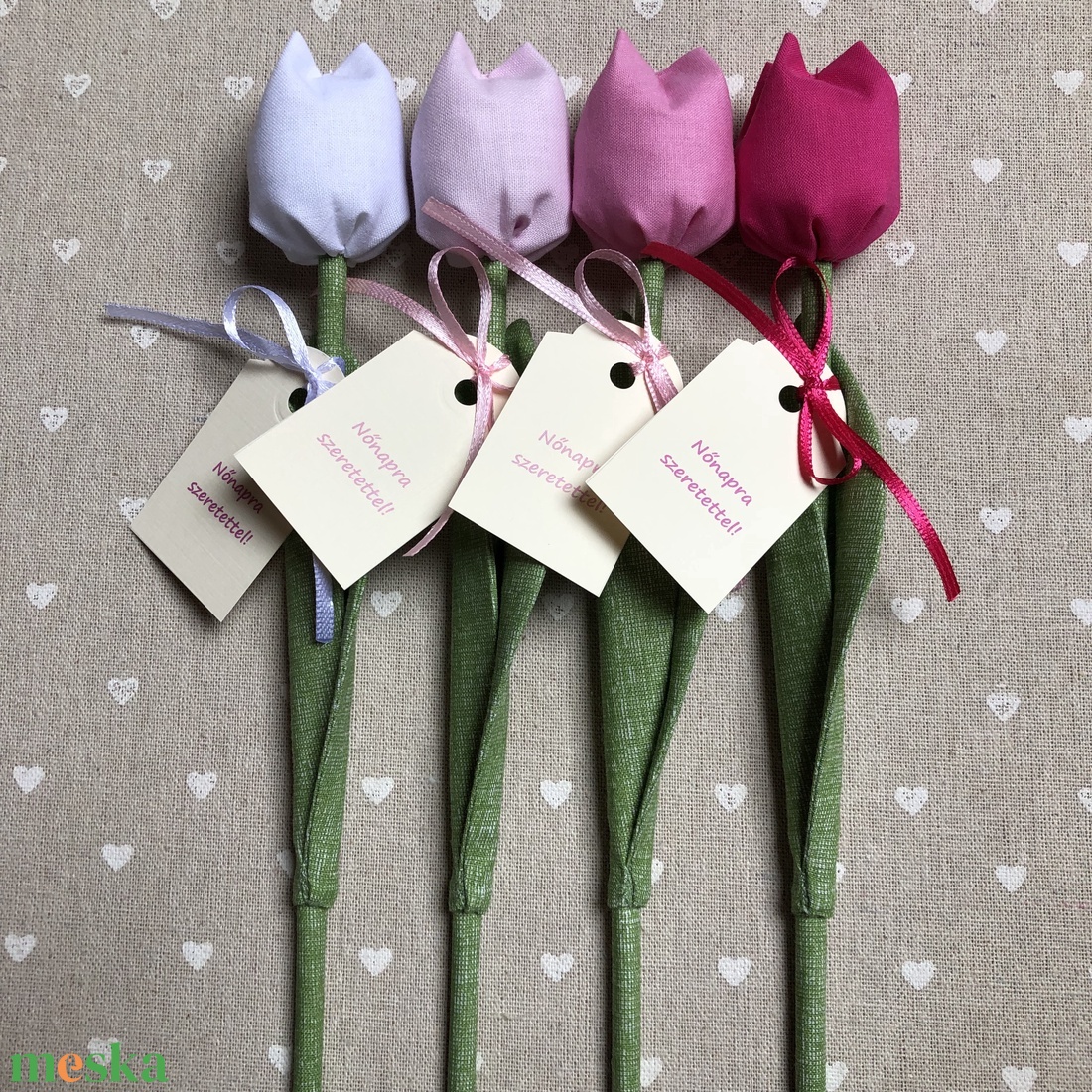Nőnapi textil tulipánok / szett: 4 db/ ingyen ajándékkísérővel - otthon & életmód - dekoráció - virágdísz és tartó - csokor & virágdísz - Meska.hu Nőnapi textil tulipánok / szett: 4 db/ ingyen ajándékkísérővel - otthon & életmód - dekoráció - virágdísz és tartó - csokor & virágdísz - Meska.hu