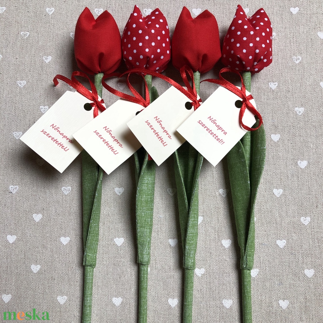 Nőnapi textil tulipánok / szett: 4 db/ ingyen ajándékkísérővel - otthon & életmód - dekoráció - virágdísz és tartó - csokor & virágdísz - Meska.hu