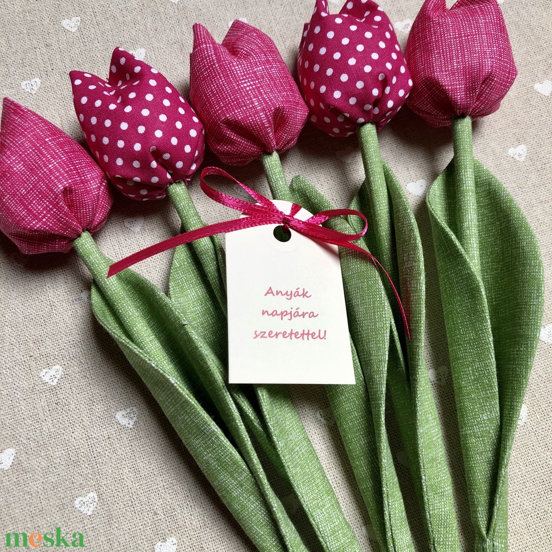 Anyák napi textil tulipánok / szett: 5 db/ ingyen ajándékkísérővel - otthon & életmód - dekoráció - virágdísz és tartó - csokor & virágdísz - Meska.hu Anyák napi textil tulipánok / szett: 5 db/ ingyen ajándékkísérővel - otthon & életmód - dekoráció - virágdísz és tartó - csokor & virágdísz - Meska.hu