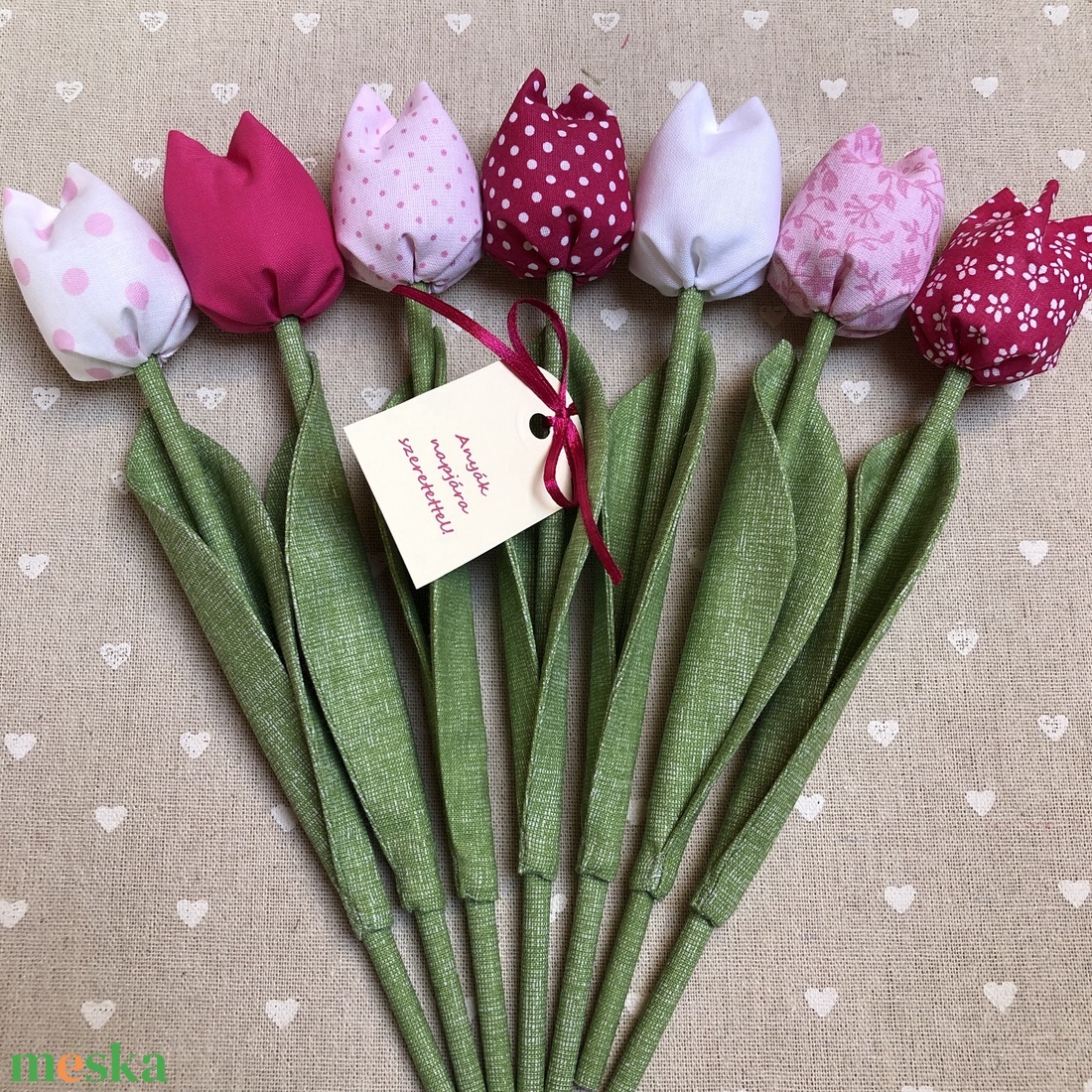 Anyák napi textil tulipánok / szett: 7 db/ ingyen ajándékkísérővel - otthon & életmód - dekoráció - virágdísz és tartó - csokor & virágdísz - Meska.hu Anyák napi textil tulipánok / szett: 7 db/ ingyen ajándékkísérővel - otthon & életmód - dekoráció - virágdísz és tartó - csokor & virágdísz - Meska.hu