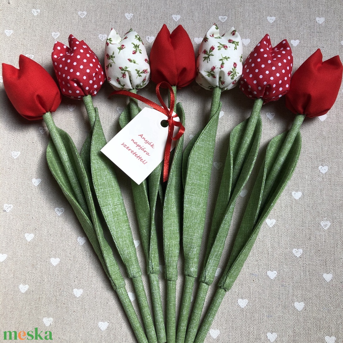 Anyák napi textil tulipánok / szett: 7 db/ ingyen ajándékkísérővel - otthon & életmód - dekoráció - virágdísz és tartó - csokor & virágdísz - Meska.hu Anyák napi textil tulipánok / szett: 7 db/ ingyen ajándékkísérővel - otthon & életmód - dekoráció - virágdísz és tartó - csokor & virágdísz - Meska.hu