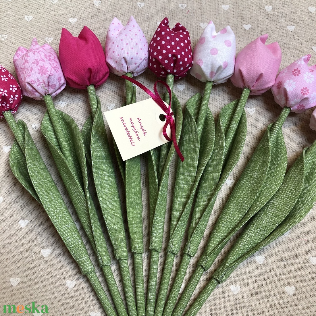 Anyák napi textil tulipánok / szett: 9 db/ ingyen ajándékkísérővel - otthon & lakás - dekoráció - virágdísz és tartó - csokor & virágdísz - Meska.hu
