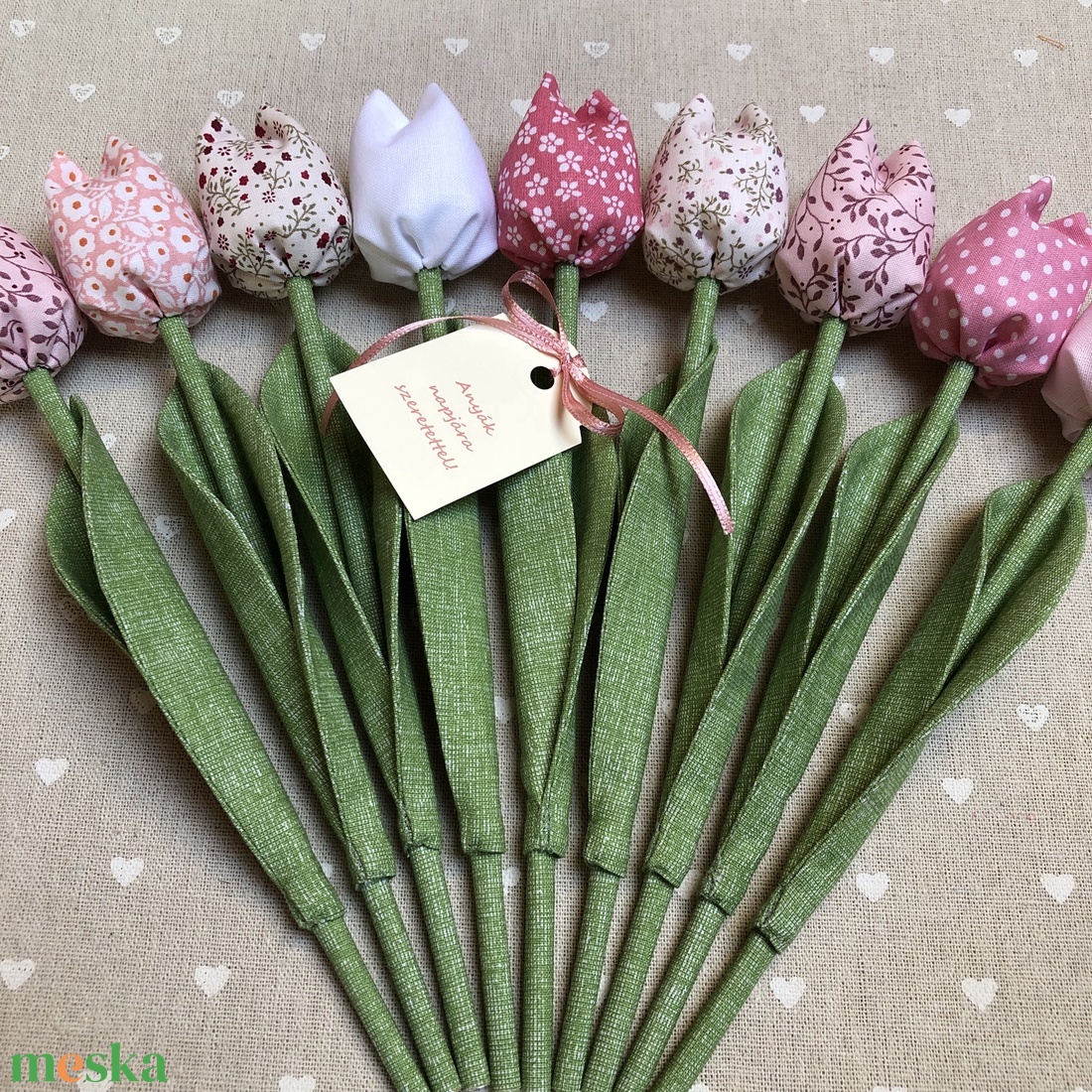 Anyák napi textil tulipánok / szett: 9 db/ ingyen ajándékkísérővel - otthon & életmód - dekoráció - virágdísz és tartó - csokor & virágdísz - Meska.hu Anyák napi textil tulipánok / szett: 9 db/ ingyen ajándékkísérővel - otthon & életmód - dekoráció - virágdísz és tartó - csokor & virágdísz - Meska.hu