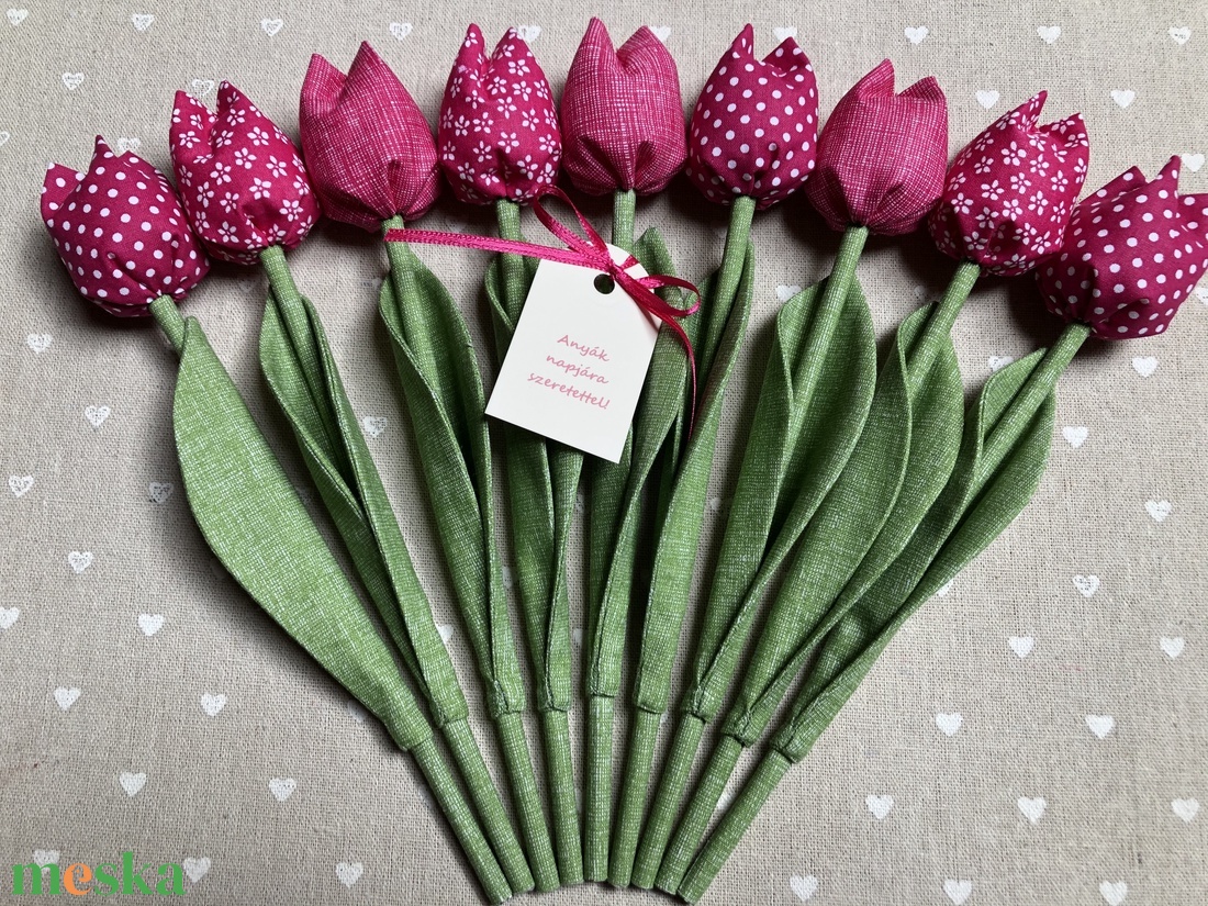 Anyák napi textil tulipánok / szett: 9 db/ ingyen ajándékkísérővel - otthon & életmód - dekoráció - virágdísz és tartó - csokor & virágdísz - Meska.hu Anyák napi textil tulipánok / szett: 9 db/ ingyen ajándékkísérővel - otthon & életmód - dekoráció - virágdísz és tartó - csokor & virágdísz - Meska.hu