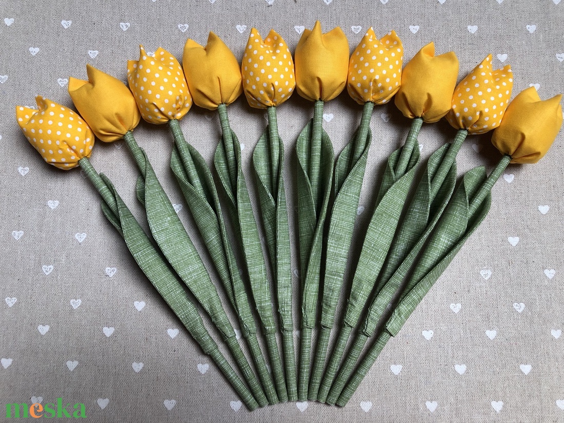 Anyák napi tulipán csokor /szett: 10 szál/ ingyen ajándékkártyával - otthon & életmód - dekoráció - virágdísz és tartó - csokor & virágdísz - Meska.hu Anyák napi tulipán csokor /szett: 10 szál/ ingyen ajándékkártyával - otthon & életmód - dekoráció - virágdísz és tartó - csokor & virágdísz - Meska.hu