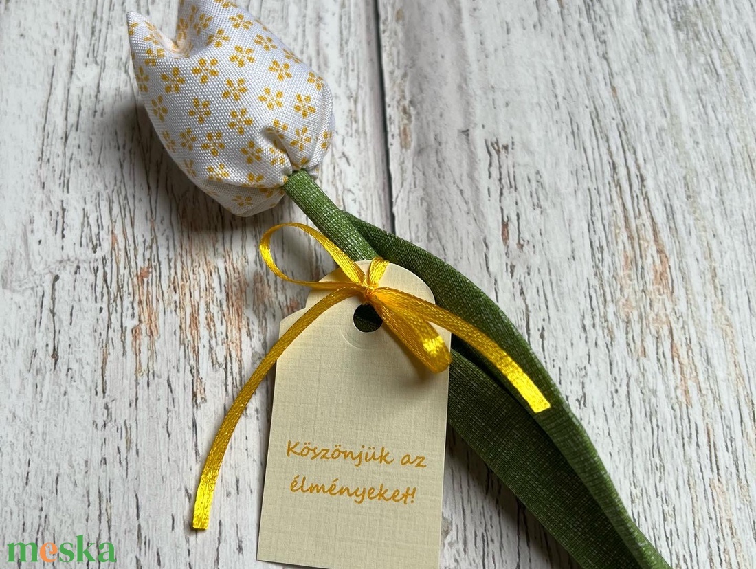 Textil tulipán búcsúajándék óvó néninek, dadusnak - otthon & életmód - dekoráció - virágdísz és tartó - csokor & virágdísz - Meska.hu Textil tulipán búcsúajándék óvó néninek, dadusnak - otthon & életmód - dekoráció - virágdísz és tartó - csokor & virágdísz - Meska.hu