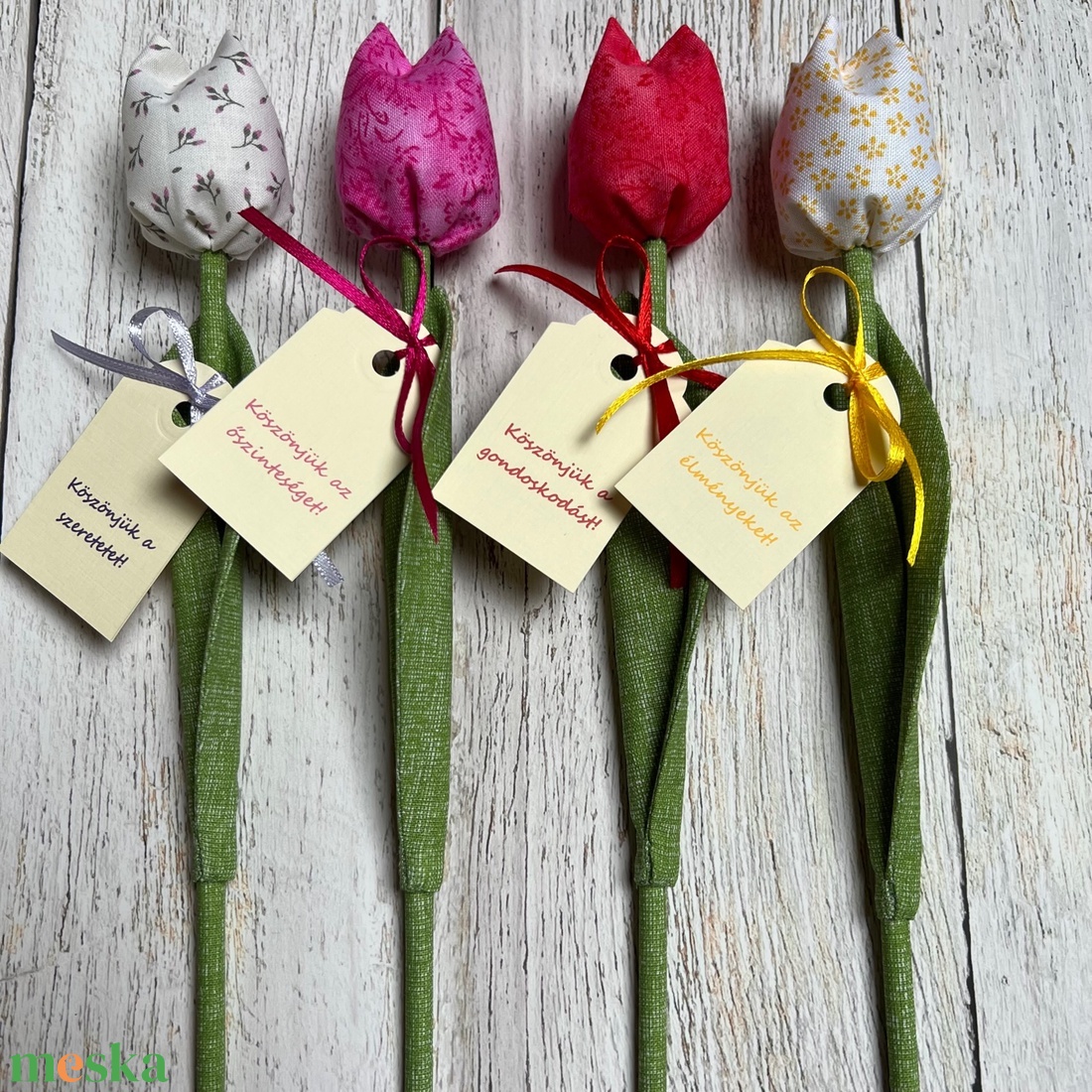 Textil tulipán /szett: 4 db/ búcsúajándék óvó néninek, dadusnak - otthon & életmód - dekoráció - virágdísz és tartó - csokor & virágdísz - Meska.hu Textil tulipán /szett: 4 db/ búcsúajándék óvó néninek, dadusnak - otthon & életmód - dekoráció - virágdísz és tartó - csokor & virágdísz - Meska.hu