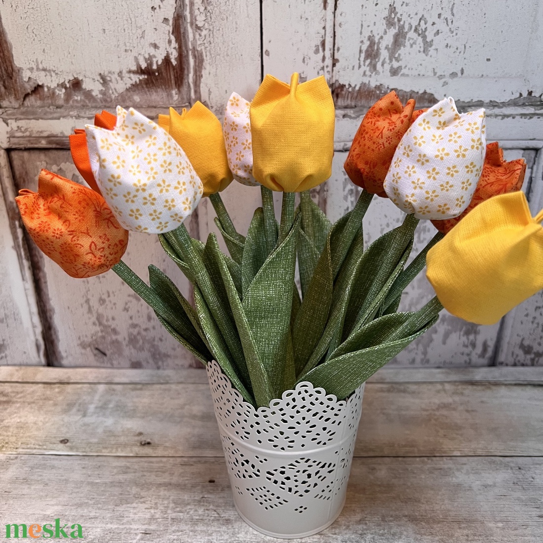 Textil tulipán kaspóban /szett: 12 db/ ingyen ajándékkísérővel - otthon & életmód - dekoráció - virágdísz és tartó - csokor & virágdísz - Meska.hu Textil tulipán kaspóban /szett: 12 db/ ingyen ajándékkísérővel - otthon & életmód - dekoráció - virágdísz és tartó - csokor & virágdísz - Meska.hu