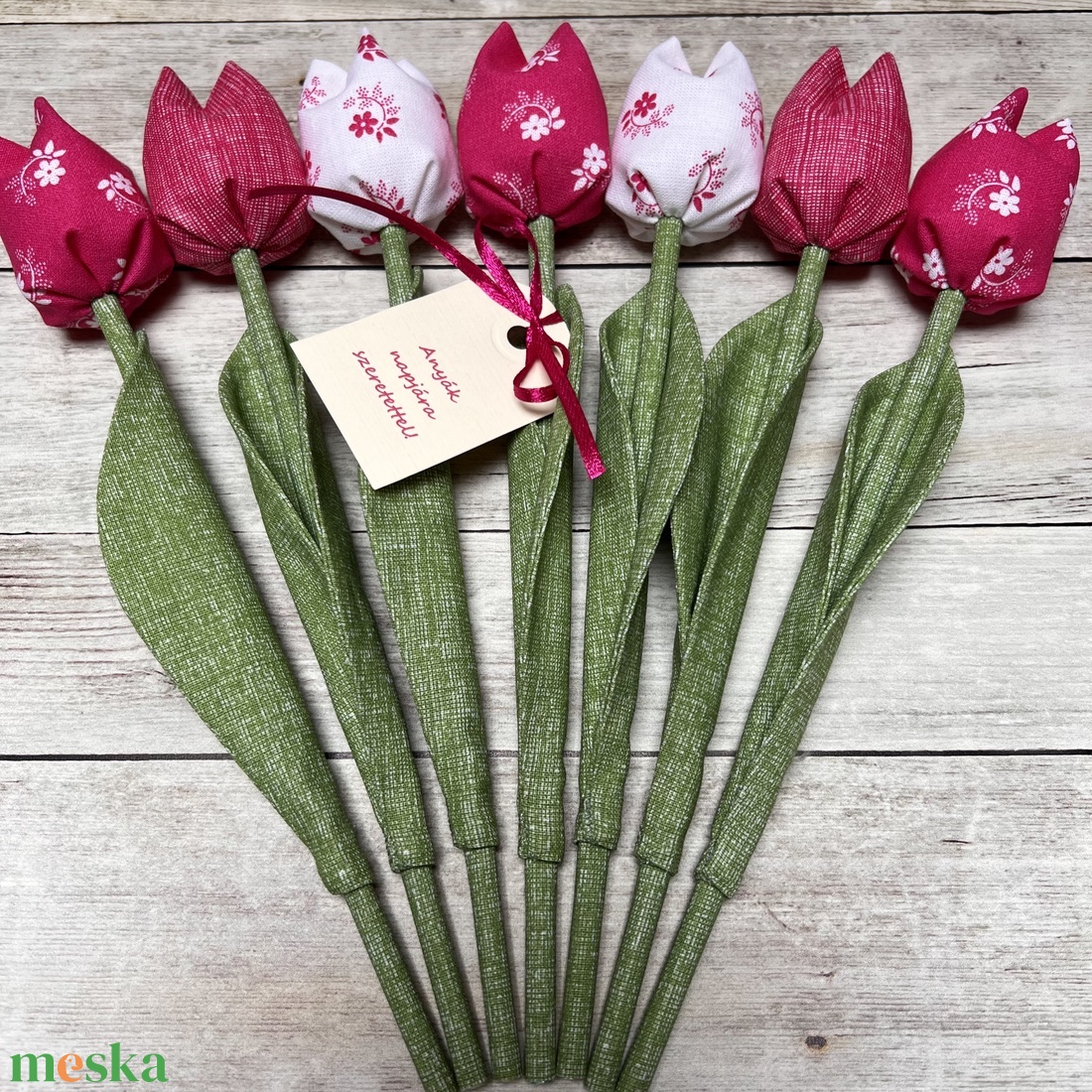 Anyák napi textil tulipánok / szett: 7 db/ ingyen ajándékkísérővel - otthon & életmód - dekoráció - virágdísz és tartó - csokor & virágdísz - Meska.hu Anyák napi textil tulipánok / szett: 7 db/ ingyen ajándékkísérővel - otthon & életmód - dekoráció - virágdísz és tartó - csokor & virágdísz - Meska.hu