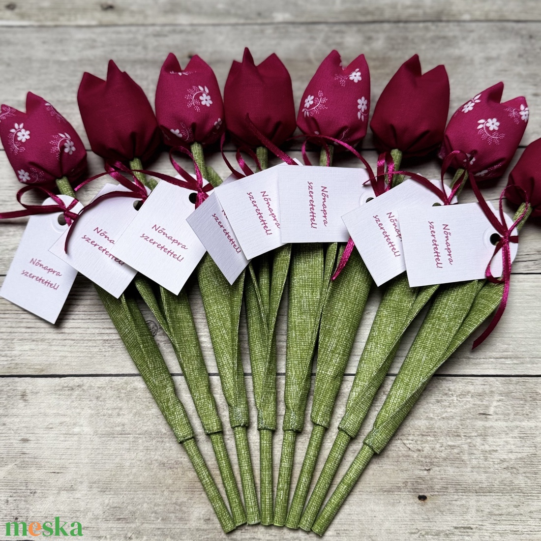Nőnapi textil tulipánok / szett: 8 db/ ingyen ajándékkísérővel - otthon & életmód - dekoráció - virágdísz és tartó - csokor & virágdísz - Meska.hu Nőnapi textil tulipánok / szett: 8 db/ ingyen ajándékkísérővel - otthon & életmód - dekoráció - virágdísz és tartó - csokor & virágdísz - Meska.hu