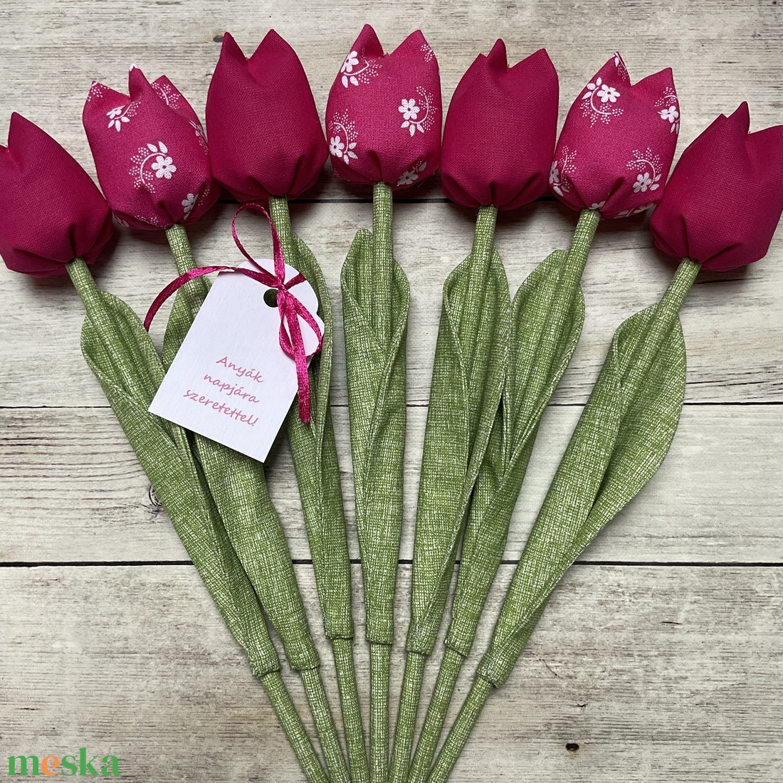 Anyák napi textil tulipánok / szett: 7 db/ ingyen ajándékkísérővel - otthon & életmód - dekoráció - virágdísz és tartó - csokor & virágdísz - Meska.hu Anyák napi textil tulipánok / szett: 7 db/ ingyen ajándékkísérővel - otthon & életmód - dekoráció - virágdísz és tartó - csokor & virágdísz - Meska.hu