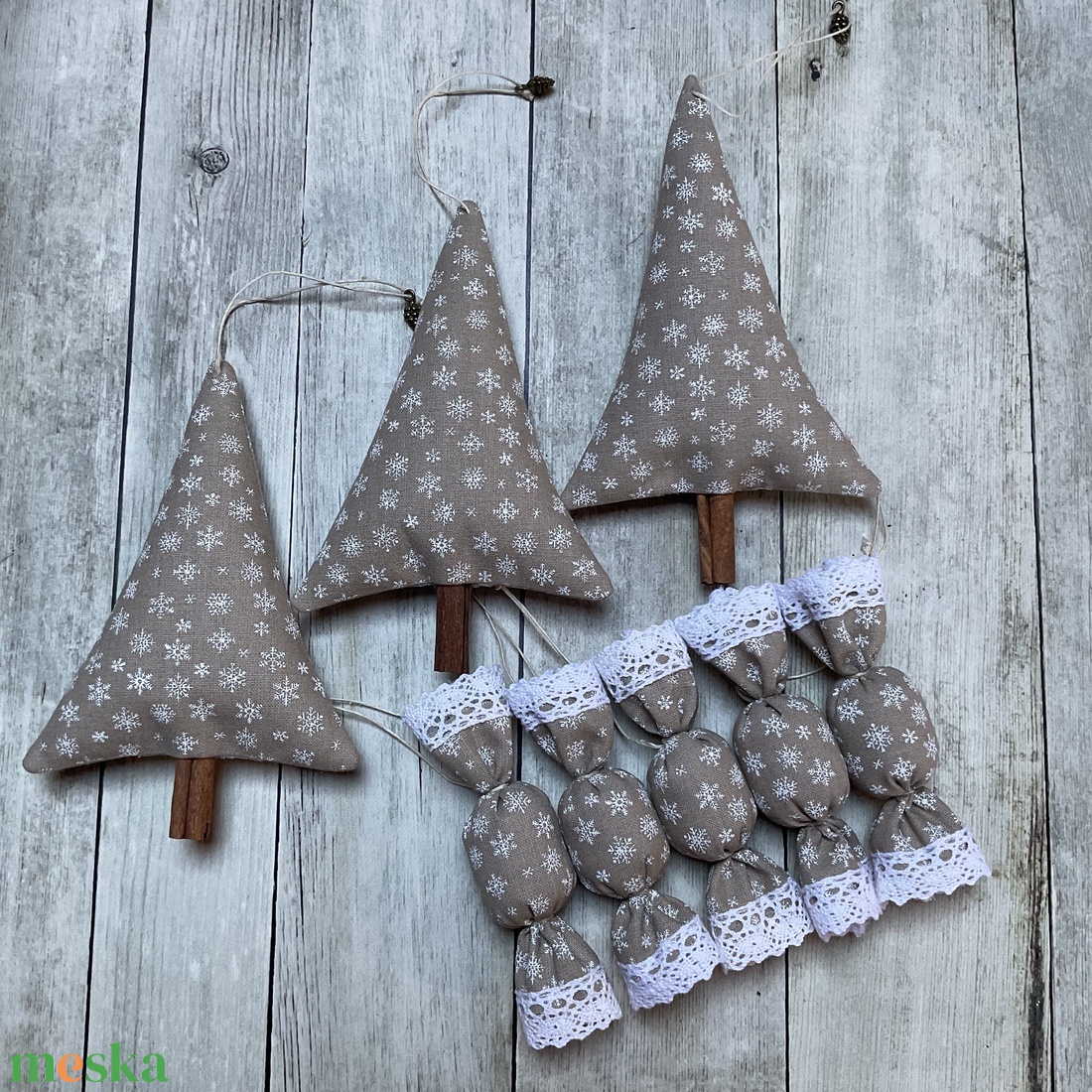 Karácsonyfadísz szett - karácsony - karácsonyi lakásdekoráció - karácsonyfadíszek - Meska.hu