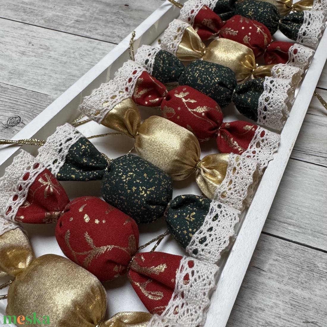 Textil szaloncukor /szett: 10 db/ - karácsony - karácsonyi lakásdekoráció - karácsonyfadíszek - Meska.hu