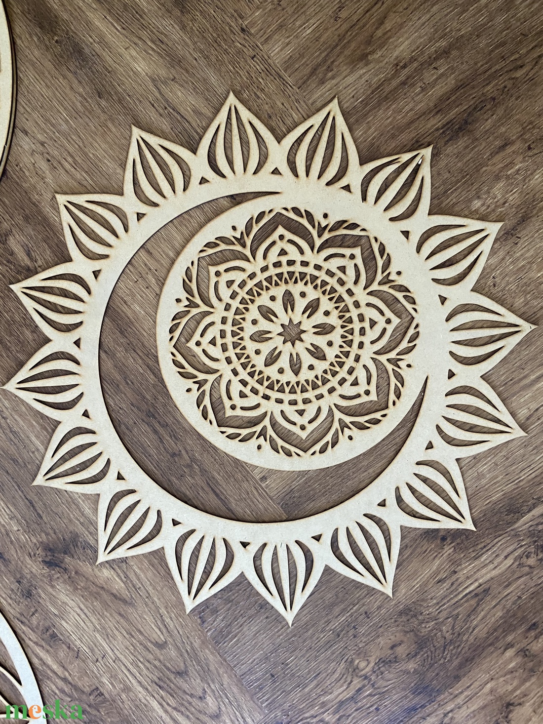 Mandala Nap-Hold - otthon & életmód - dekoráció - ajtó- és ablak dekoráció - ablakdísz - Meska.hu Mandala Nap-Hold - otthon & életmód - dekoráció - ajtó- és ablak dekoráció - ablakdísz - Meska.hu
