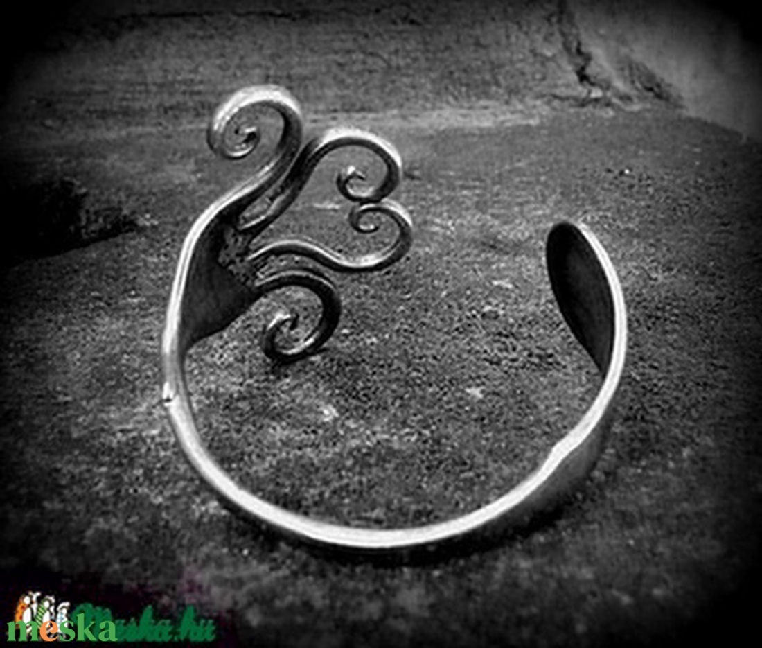 alpakka villa  örök szimmetria - ékszer - karkötő - karperec - Meska.hu