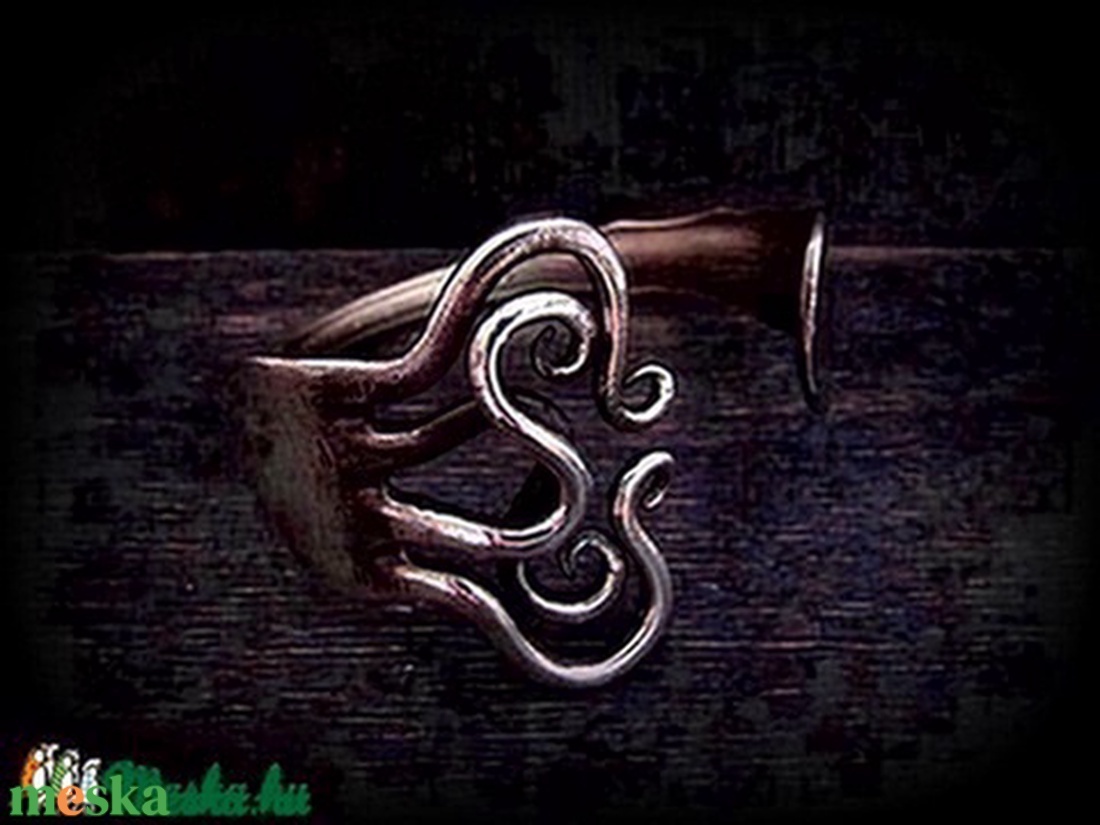 villa karkötő lobogás - ékszer - karkötő - karperec - Meska.hu