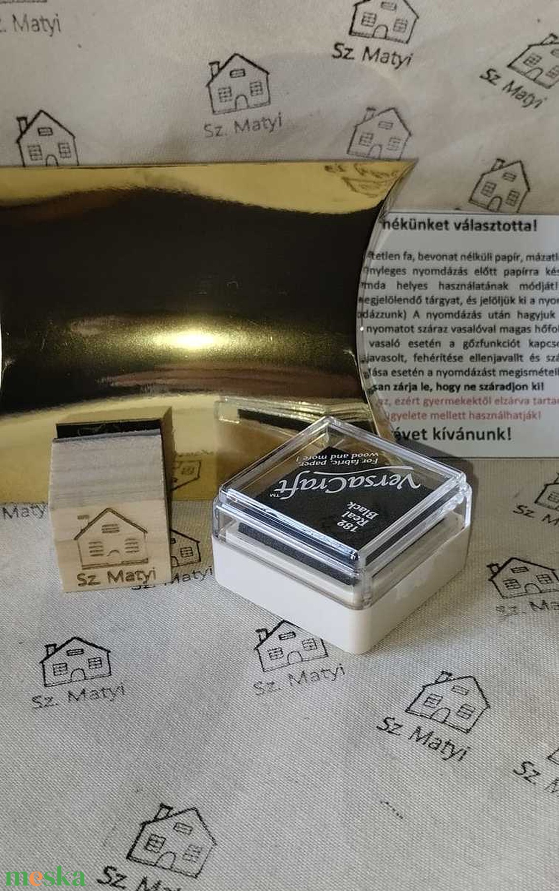  Ovis jel névvel (ruha jelölésére való nyomda ,pecsét, bélyegző szettben ( nyomda+tintapárna)személyre szabottan - játék & sport - ovis felszerelés - óvodai jelek - Meska.hu