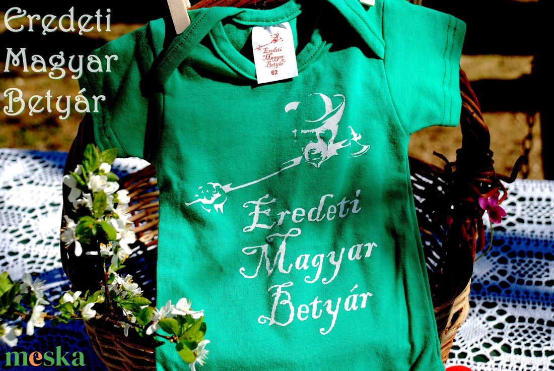 Eredeti Magyar Betyár bodri zöld RU - ruha & divat - babaruha & gyerekruha - body - Meska.hu Eredeti Magyar Betyár bodri zöld RU - ruha & divat - babaruha & gyerekruha - body - Meska.hu