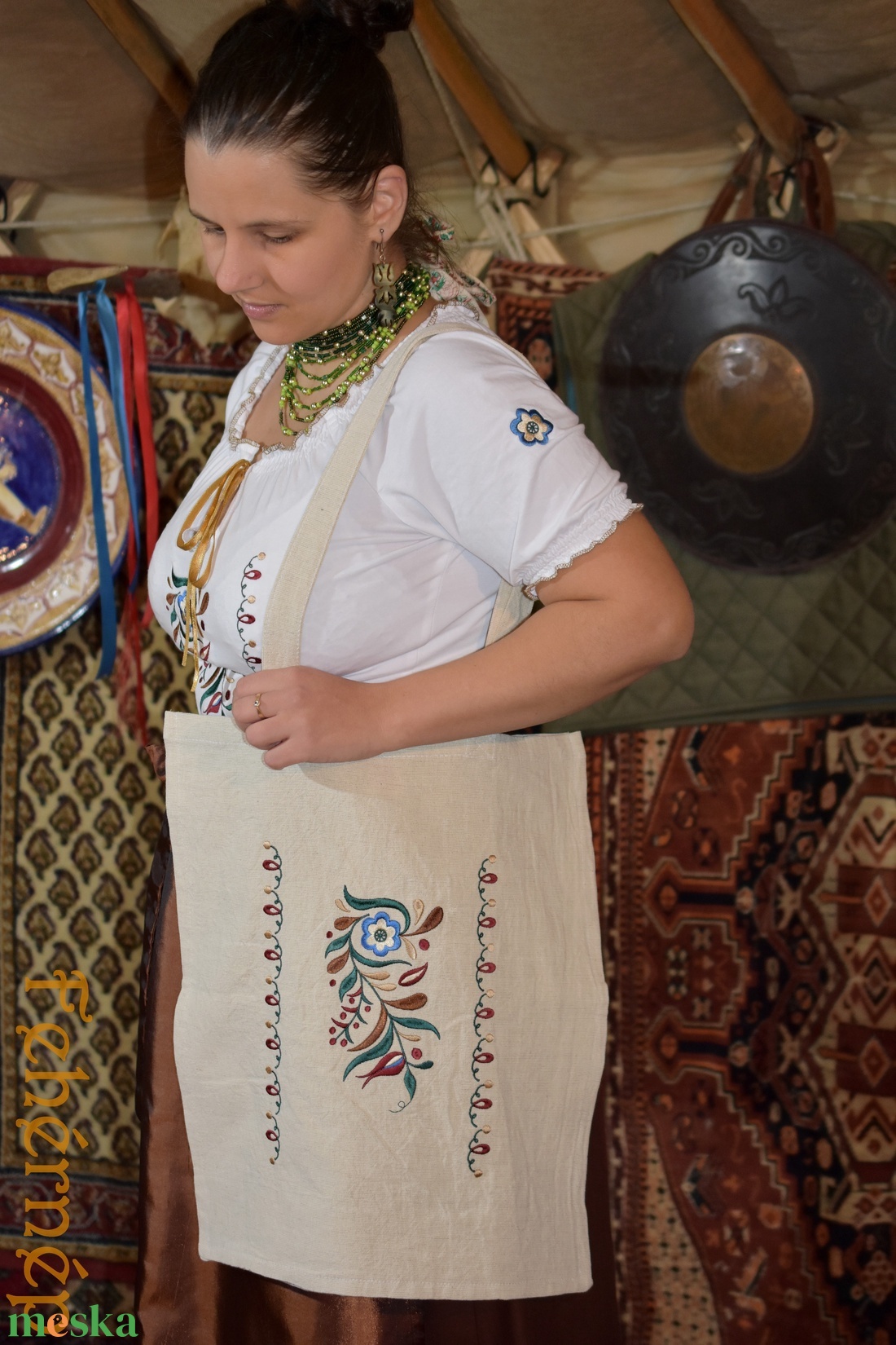 Fehérnép zalai cekkere - táska & tok - bevásárlás & shopper táska - shopper, textiltáska, szatyor - Meska.hu Fehérnép zalai cekkere - táska & tok - bevásárlás & shopper táska - shopper, textiltáska, szatyor - Meska.hu