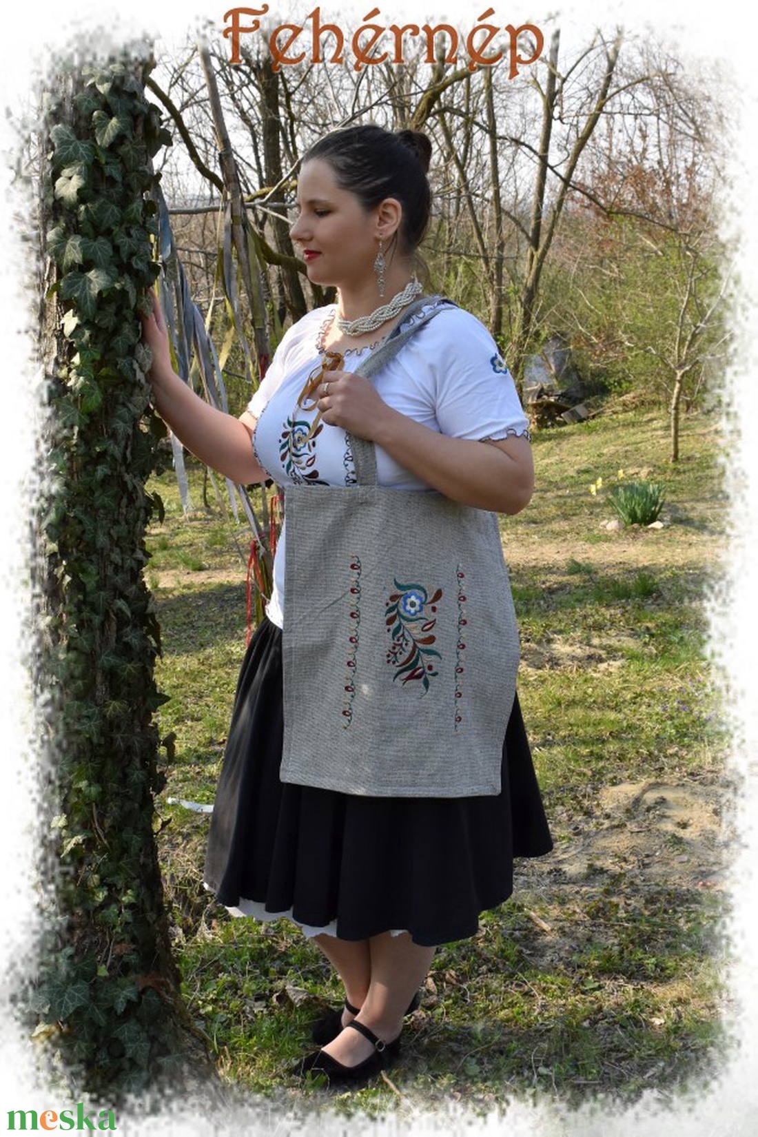 Fehérnép zalai cekkere (szürke) - táska & tok - bevásárlás & shopper táska - shopper, textiltáska, szatyor - Meska.hu Fehérnép zalai cekkere (szürke) - táska & tok - bevásárlás & shopper táska - shopper, textiltáska, szatyor - Meska.hu