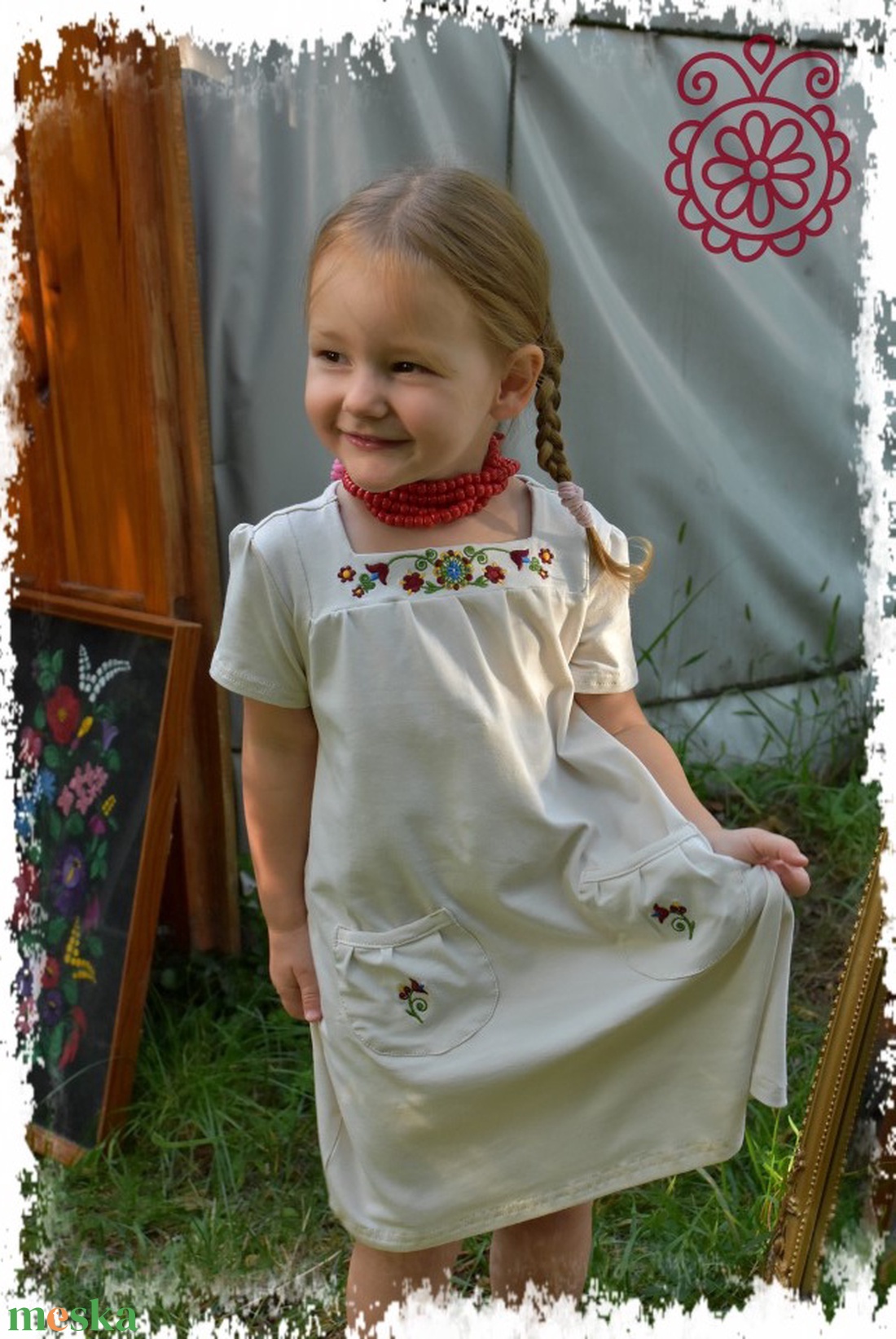 Kisasszonyka leányka ruha RU bézs-színes (rábaközi) - ruha & divat - babaruha & gyerekruha - ruha - Meska.hu Kisasszonyka leányka ruha RU bézs-színes (rábaközi) - ruha & divat - babaruha & gyerekruha - ruha - Meska.hu