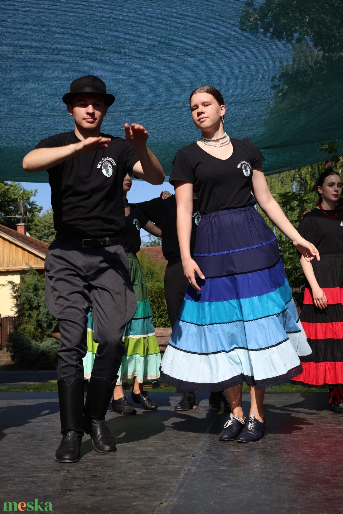 Vidéki szoknya � kék árnyalatos - ruha & divat - női ruha - szoknya - Meska.hu