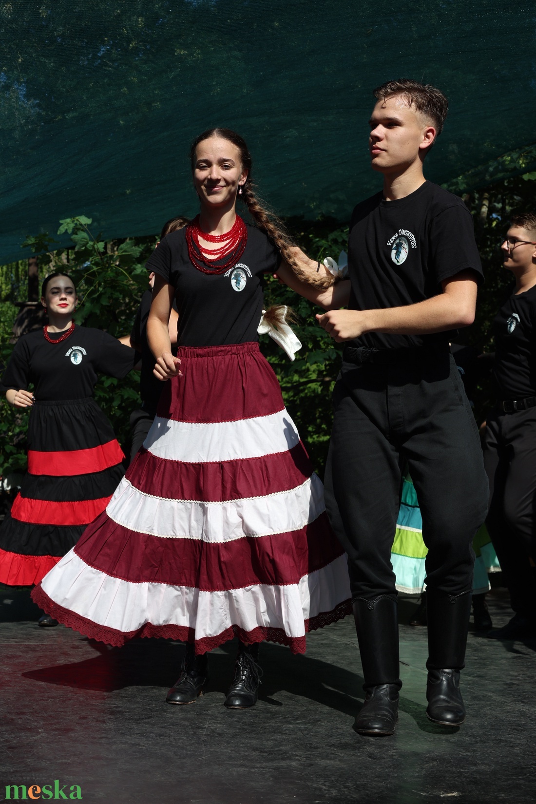 Vidéki szoknya � bordó csíkos - ruha & divat - női ruha - szoknya - Meska.hu