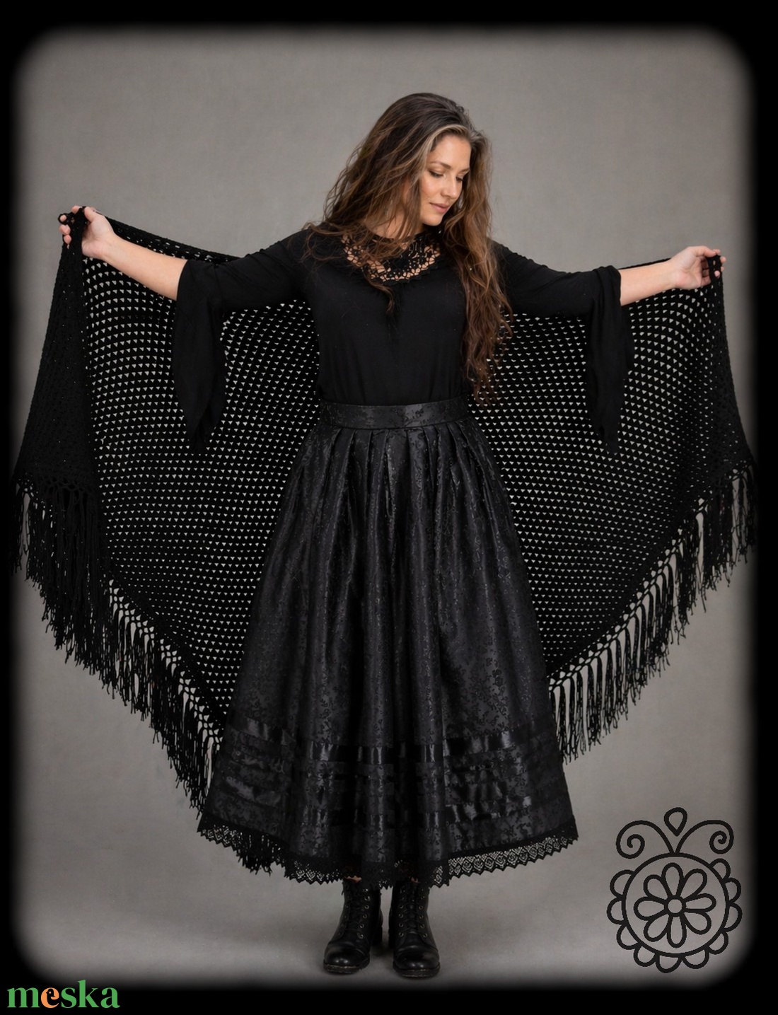 Kánya szoknya � fekete brokát - ruha & divat - női ruha - szoknya - Meska.hu