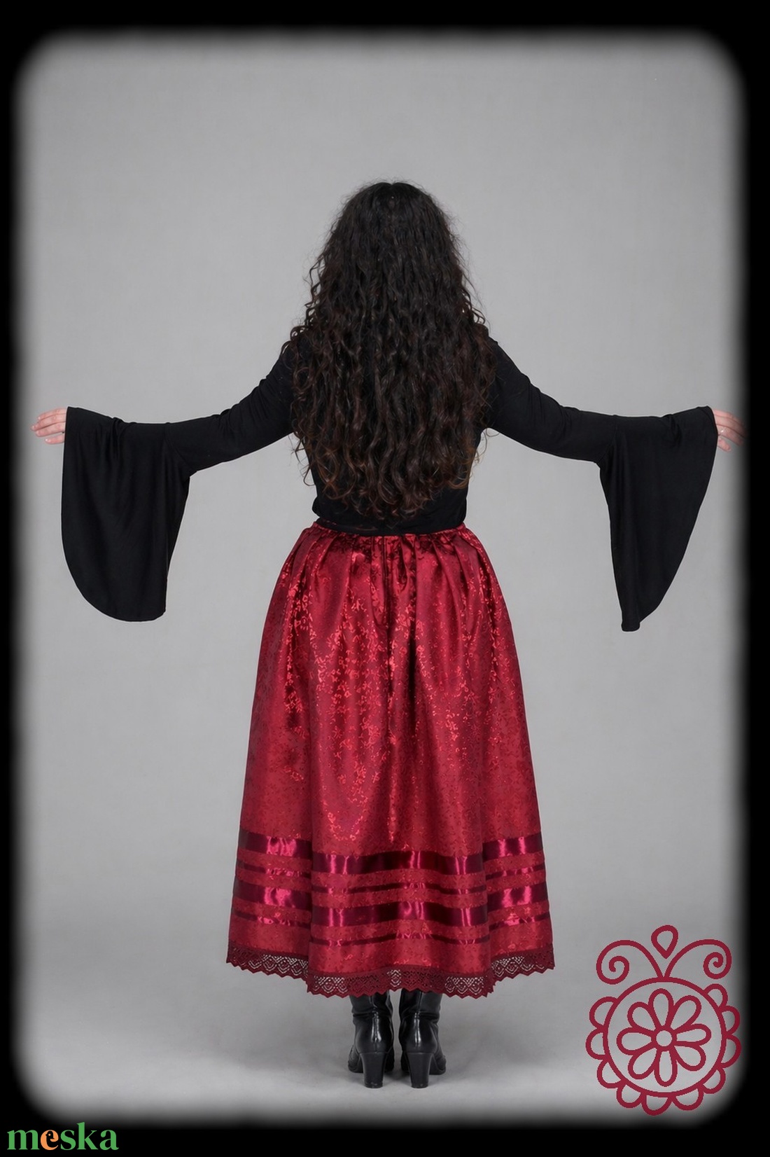 Kánya szoknya � bordó brokát - ruha & divat - női ruha - szoknya - Meska.hu