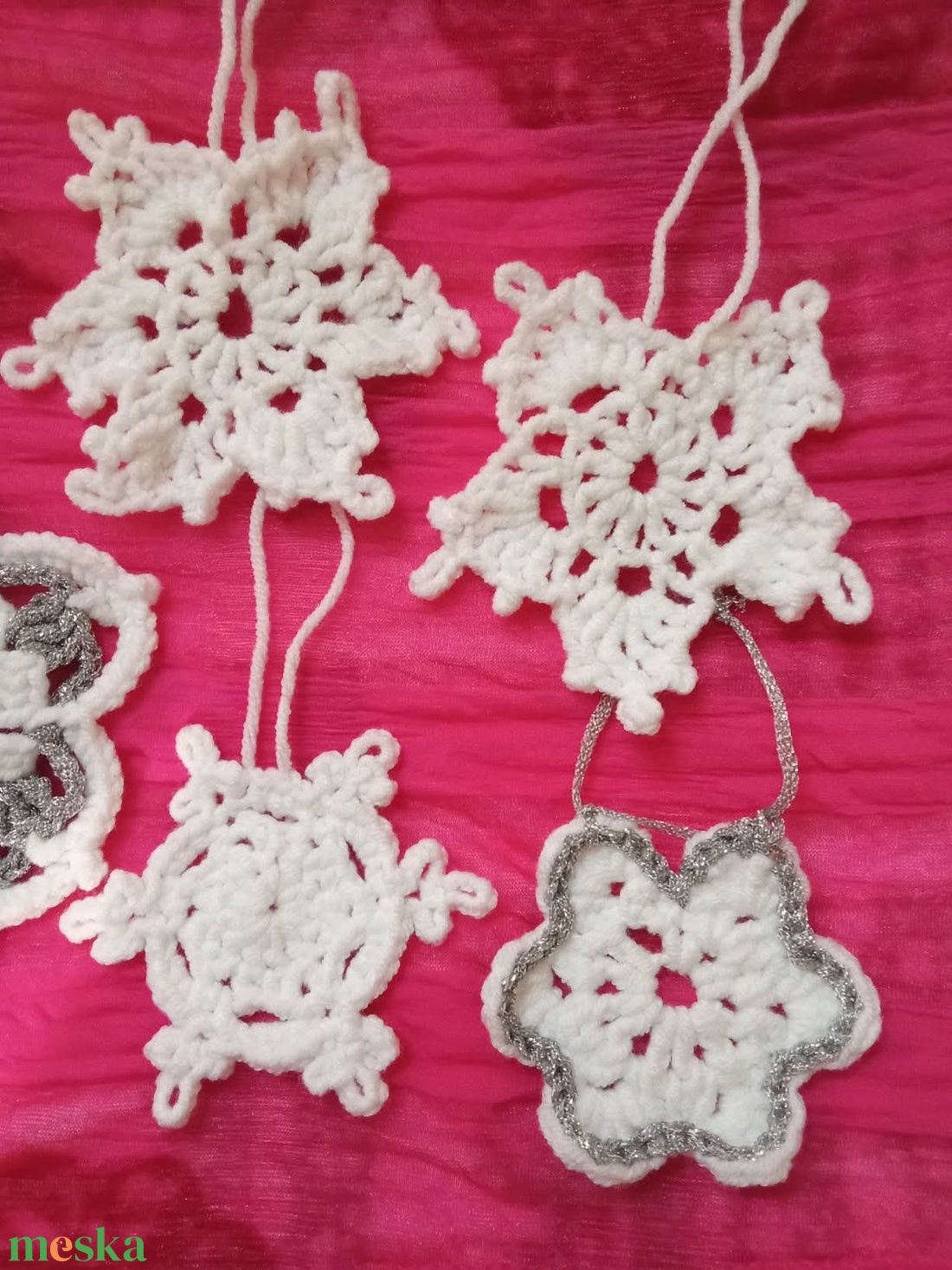 Karácsonyi hópehely dîszek - karácsony - karácsonyi lakásdekoráció - karácsonyfadíszek - Meska.hu