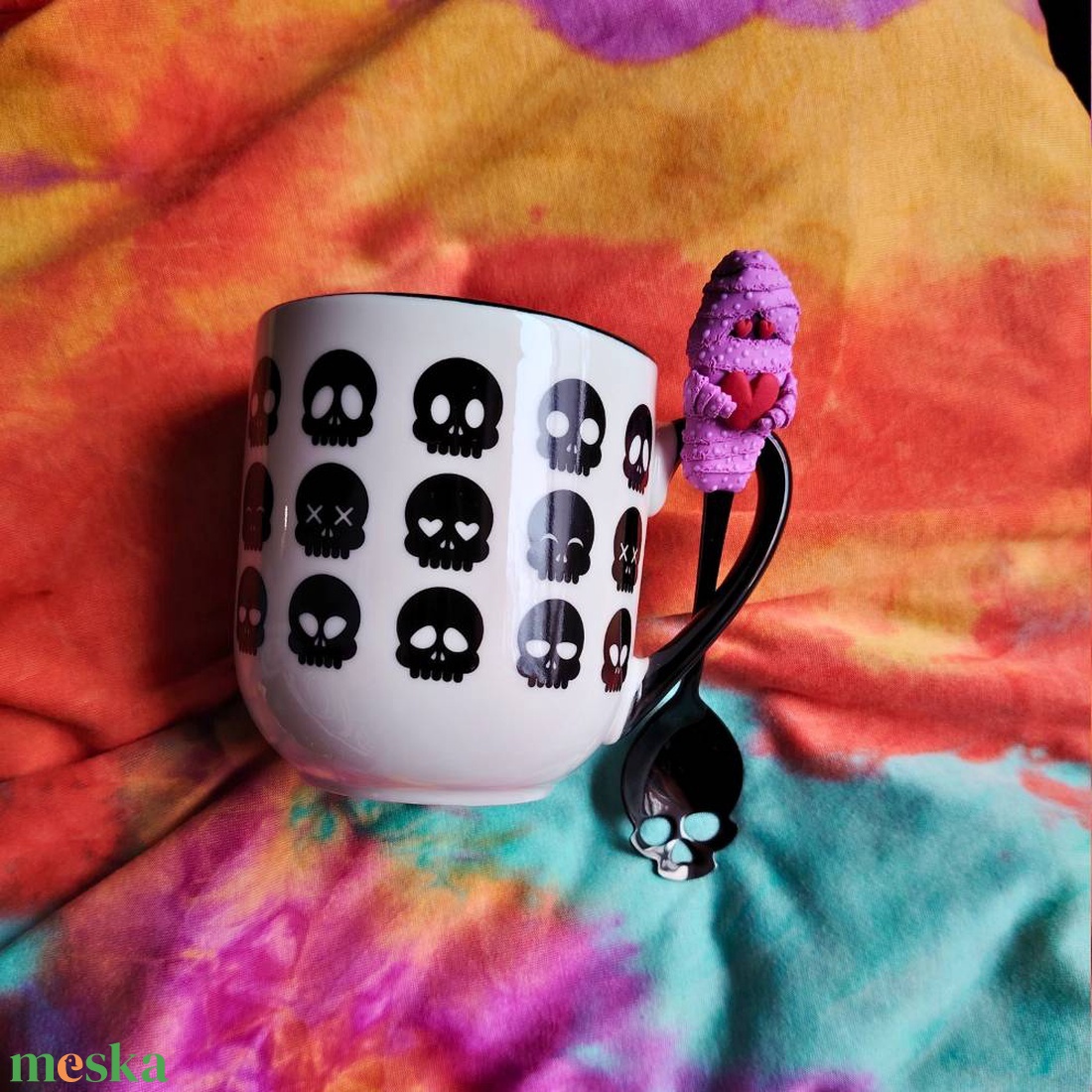 Fáslislány, szerelmes múmia koponyás kanál, ajándék bögrével - otthon & életmód - konyhafelszerelés, tálalás - tálalás - bögre & csésze - Meska.hu