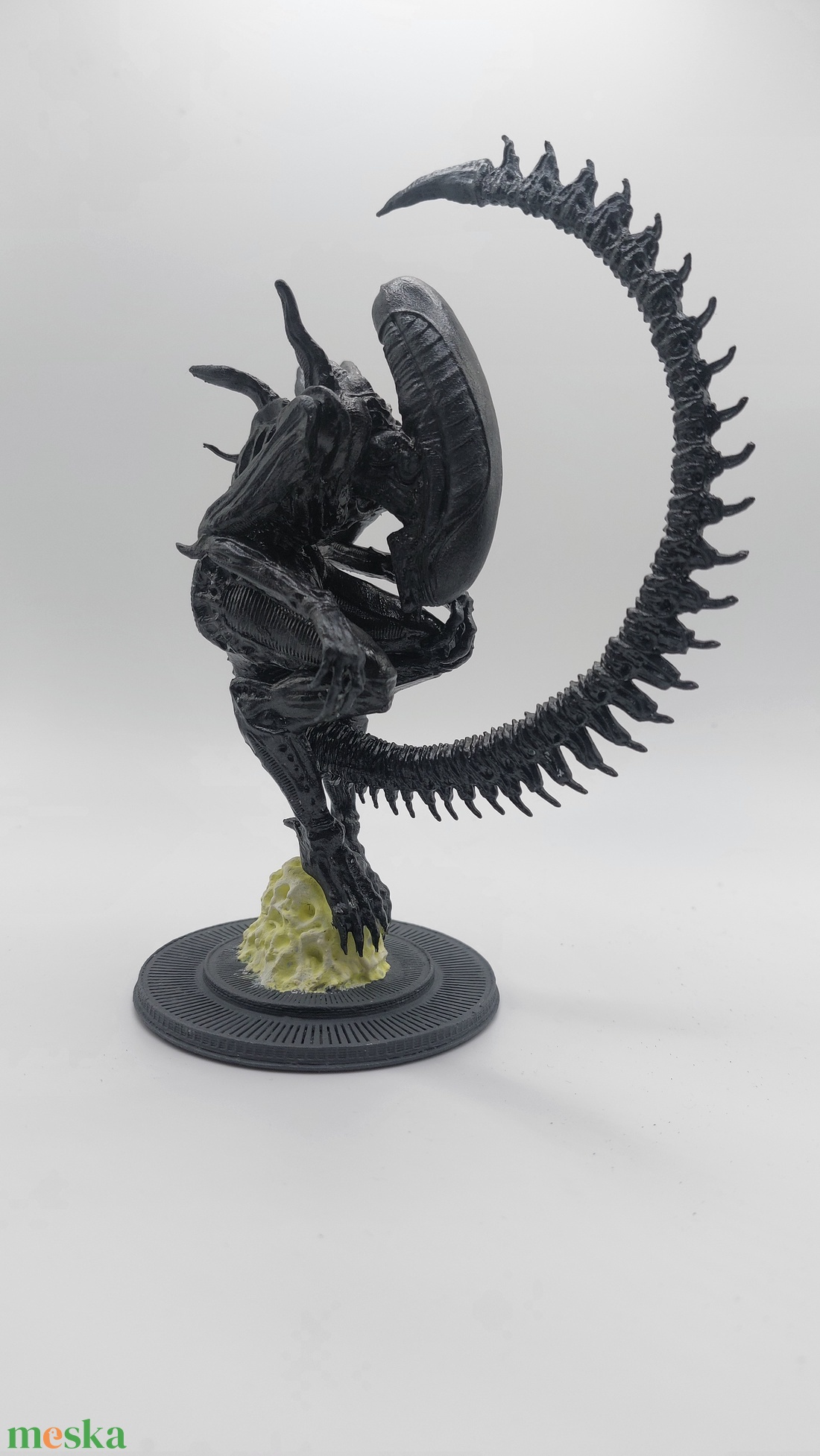 Alien szobor - otthon & életmód - dekoráció - asztal és polc dekoráció - asztaldísz - Meska.hu Alien szobor - otthon & életmód - dekoráció - asztal és polc dekoráció - asztaldísz - Meska.hu