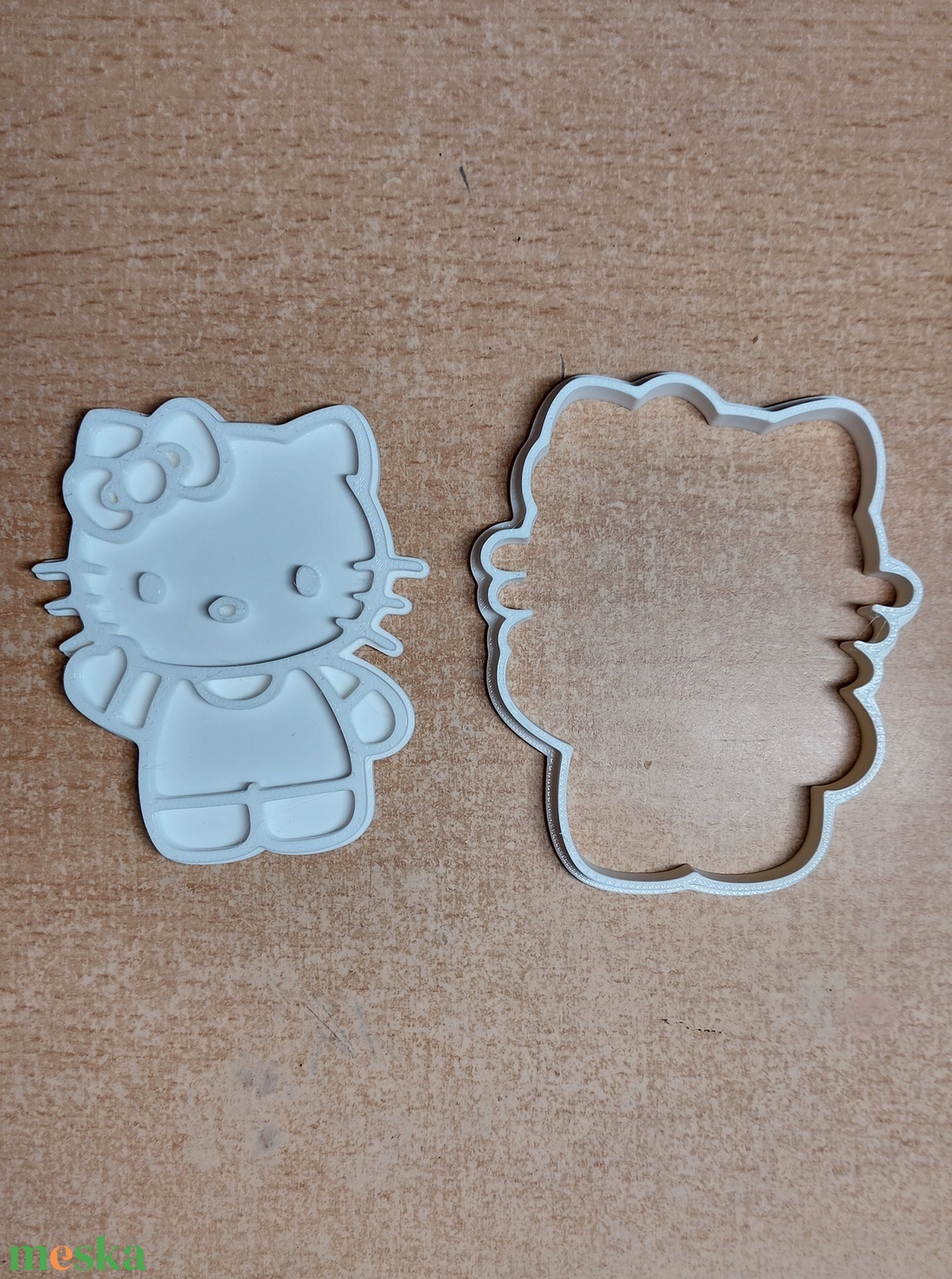Hello Kitty sütikiszúró - otthon & életmód - konyhafelszerelés, tálalás - sütés, főzés - sütikiszúró - Meska.hu Hello Kitty sütikiszúró - otthon & életmód - konyhafelszerelés, tálalás - sütés, főzés - sütikiszúró - Meska.hu