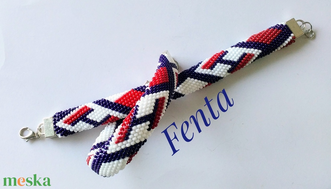 Tommy Hilfiger lapos karkötő - ékszer - karkötő - gyöngyös karkötő - Meska.hu Tommy Hilfiger lapos karkötő - ékszer - karkötő - gyöngyös karkötő - Meska.hu