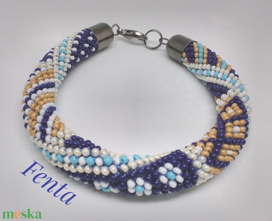 patchwork karkötő - ékszer - karkötő - gyöngyös karkötő - Meska.hu