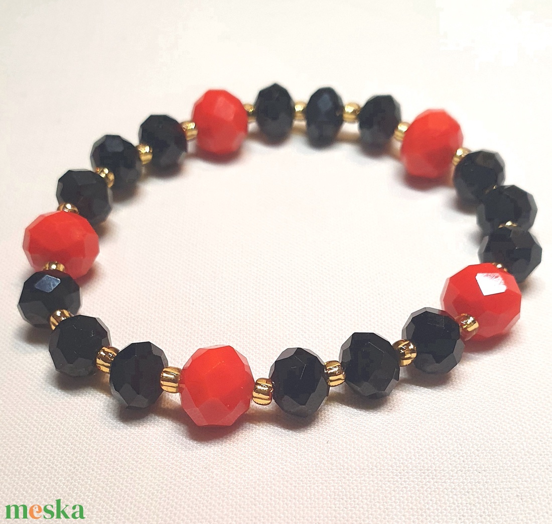 Fánk karkötő - ékszer - karkötő - gyöngyös karkötő - Meska.hu