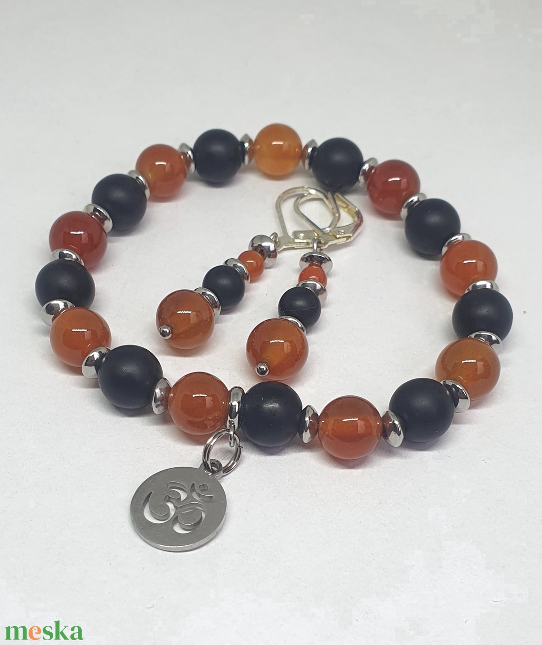 OM ékszerszett - ékszer - karkötő - gyöngyös karkötő - Meska.hu