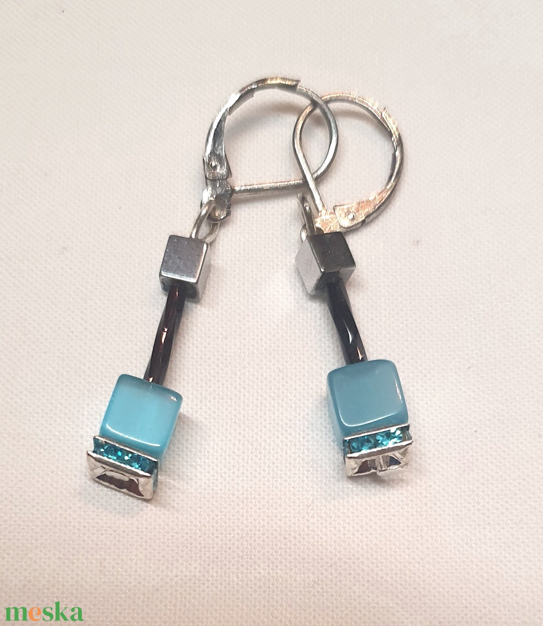 CUBE kék fülbevaló - ékszer - fülbevaló - lógó fülbevaló - Meska.hu