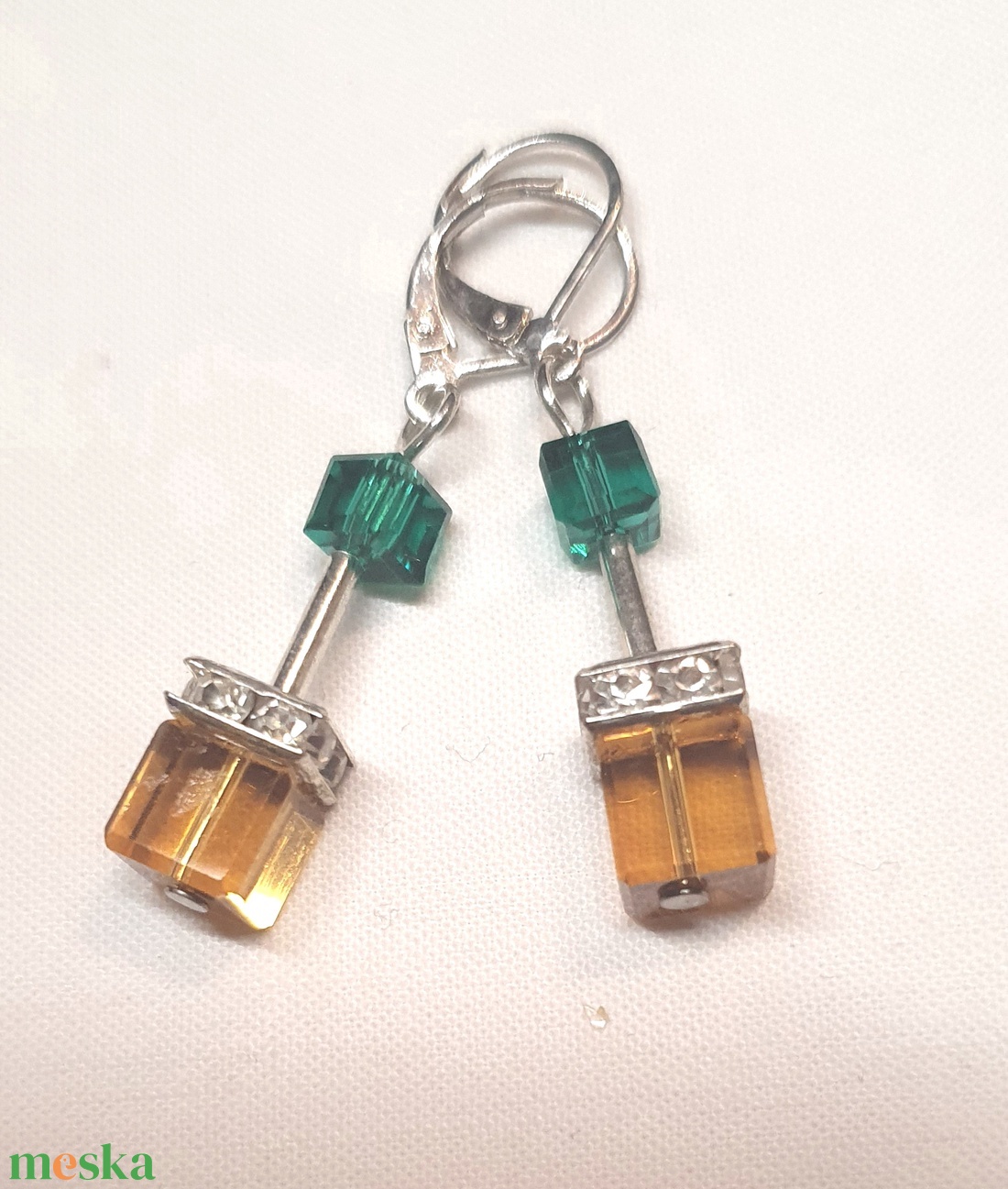 CUBE narancs-zöld fülbevaló - ékszer - fülbevaló - lógó fülbevaló - Meska.hu