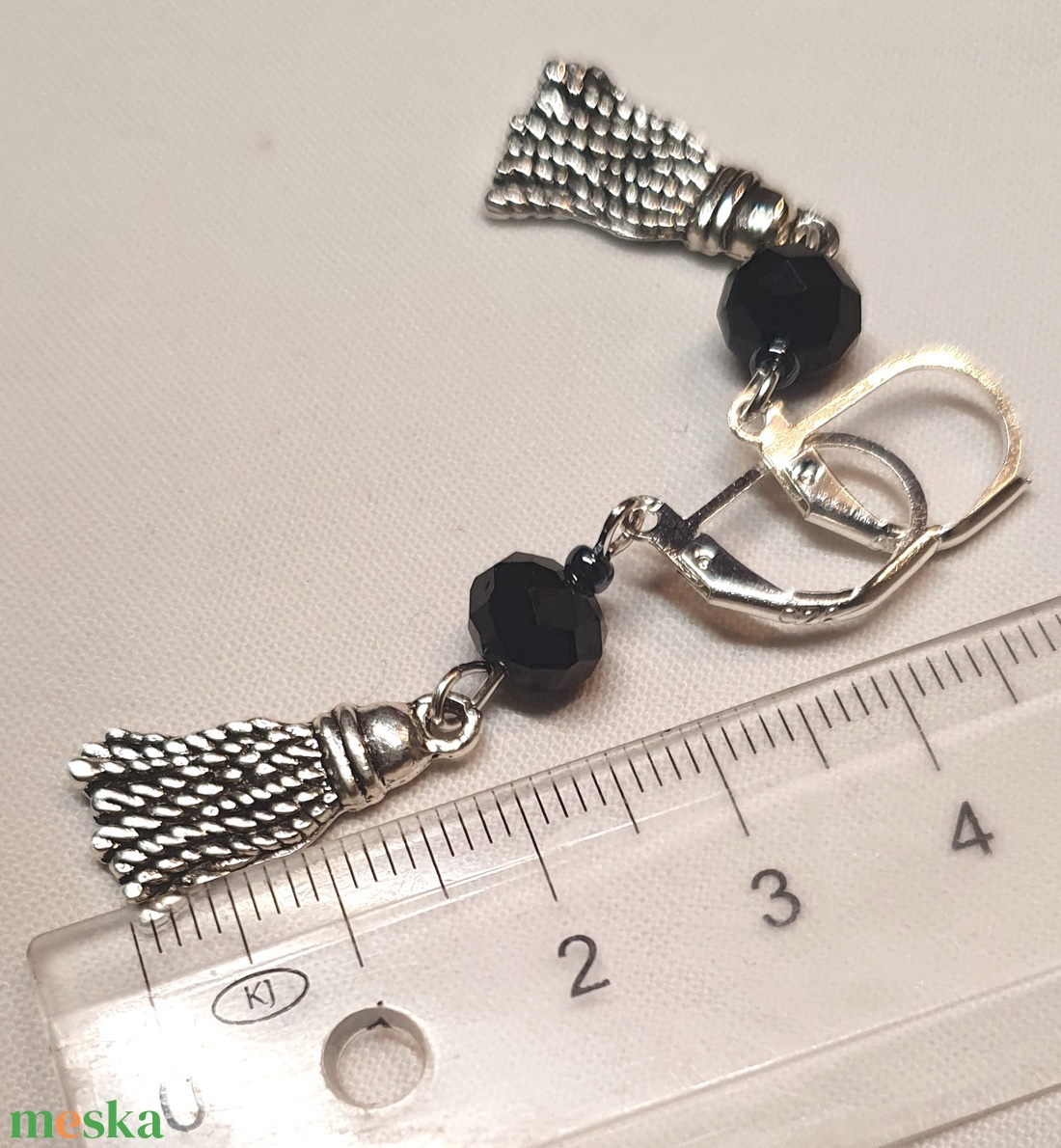 Lógós fülbevaló - ékszer - fülbevaló - lógó fülbevaló - Meska.hu