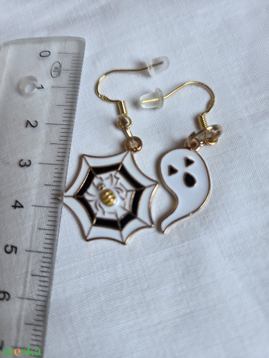 Halloween szellem-pókháló fülbevaló - ékszer - fülbevaló - lógó fülbevaló - Meska.hu