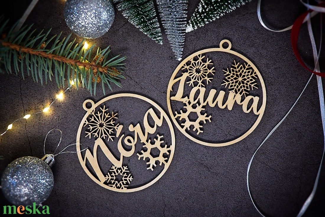 Névre szóló karácsonyfadísz - karácsony - karácsonyi lakásdekoráció - karácsonyfadíszek - Meska.hu