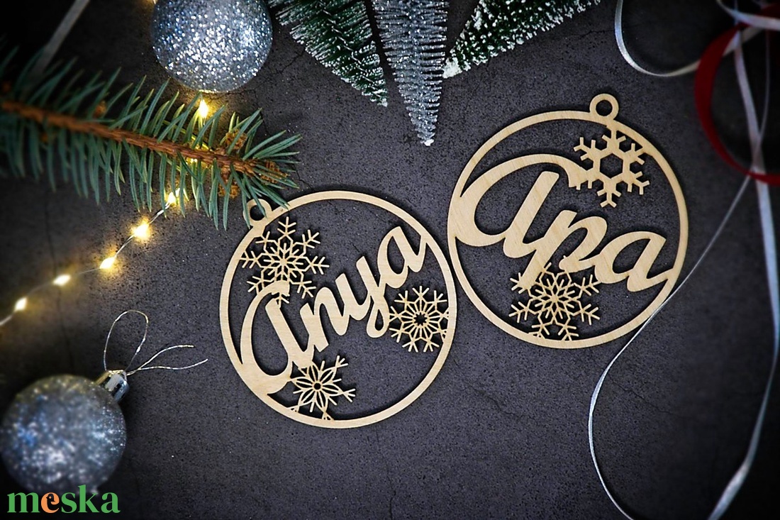 Névre szóló karácsonyfadísz - karácsony - karácsonyi lakásdekoráció - karácsonyfadíszek - Meska.hu